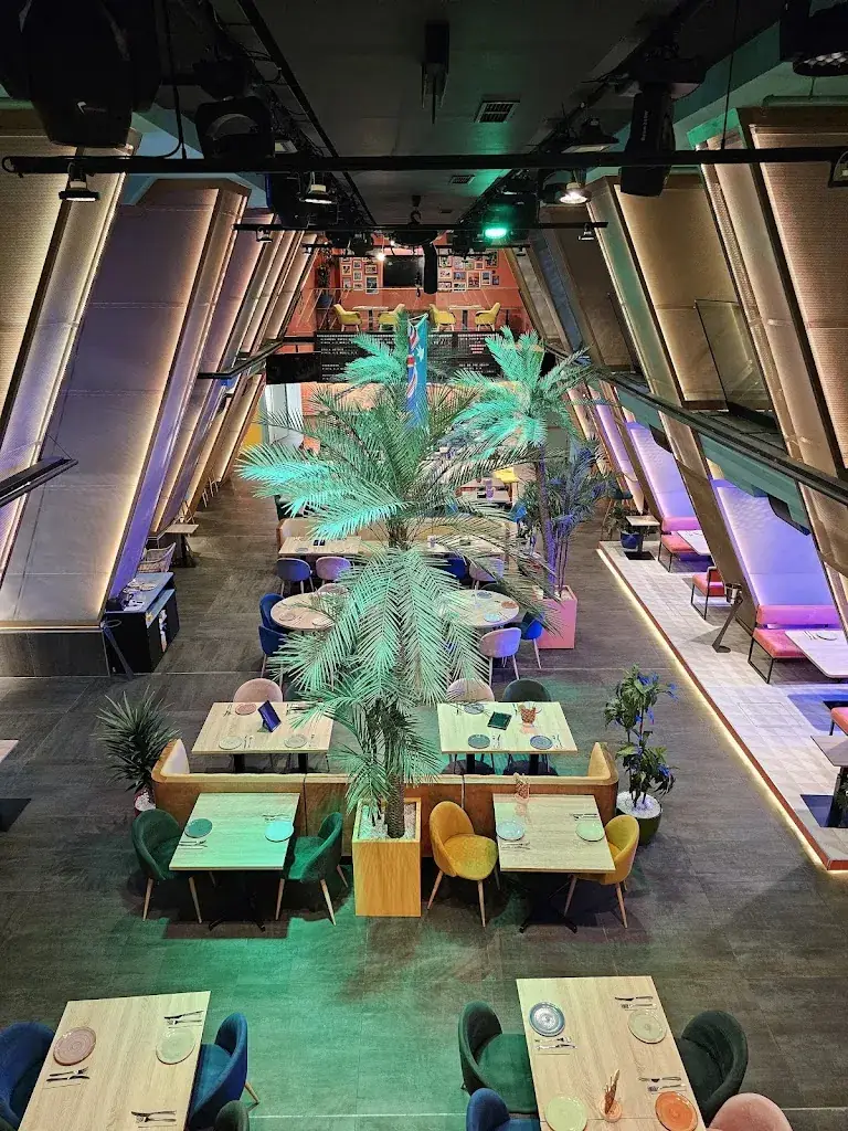 Ricardo Sandez_Bunji - The Place_Jabing_review