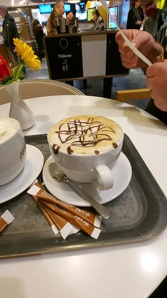 McDonald's_Loosdorf_slider_image_2