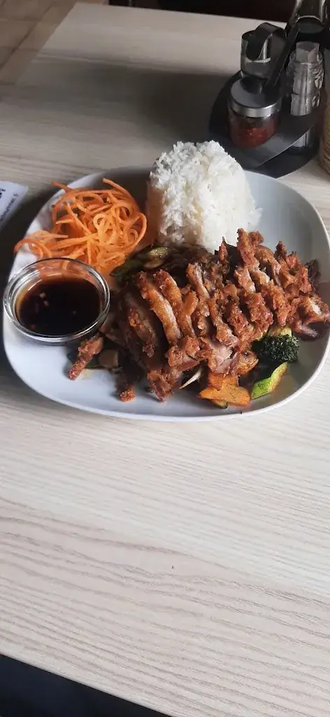 Menu_Wu Kitchen Asia Restaurant_Maria Ellend_image_6