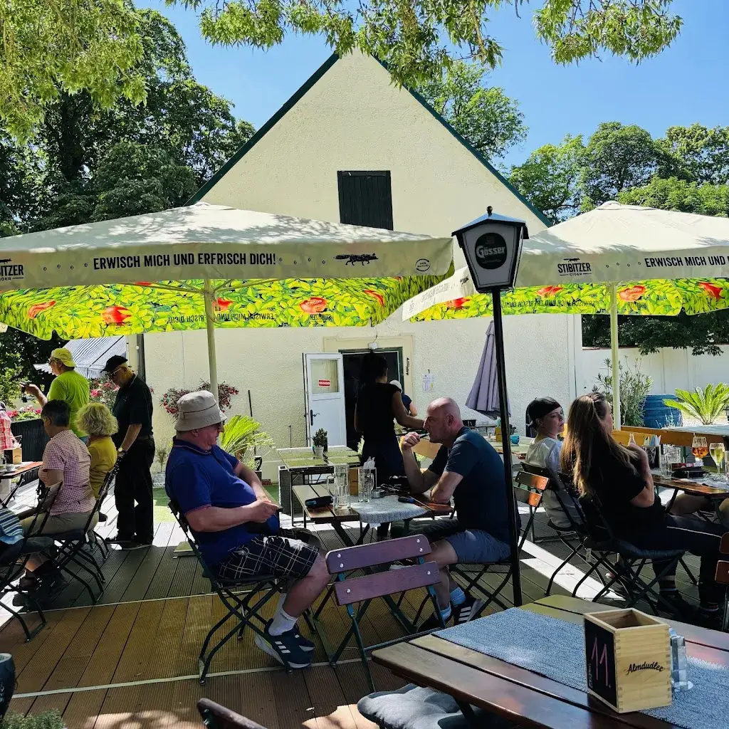 Schlosstaverne ristorante a Marchegg