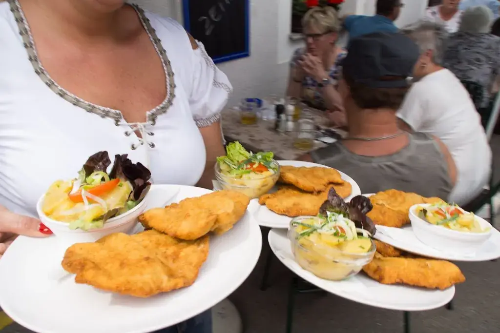 Gasthaus „Zur Schiene“_Marchegg_slider_image_2