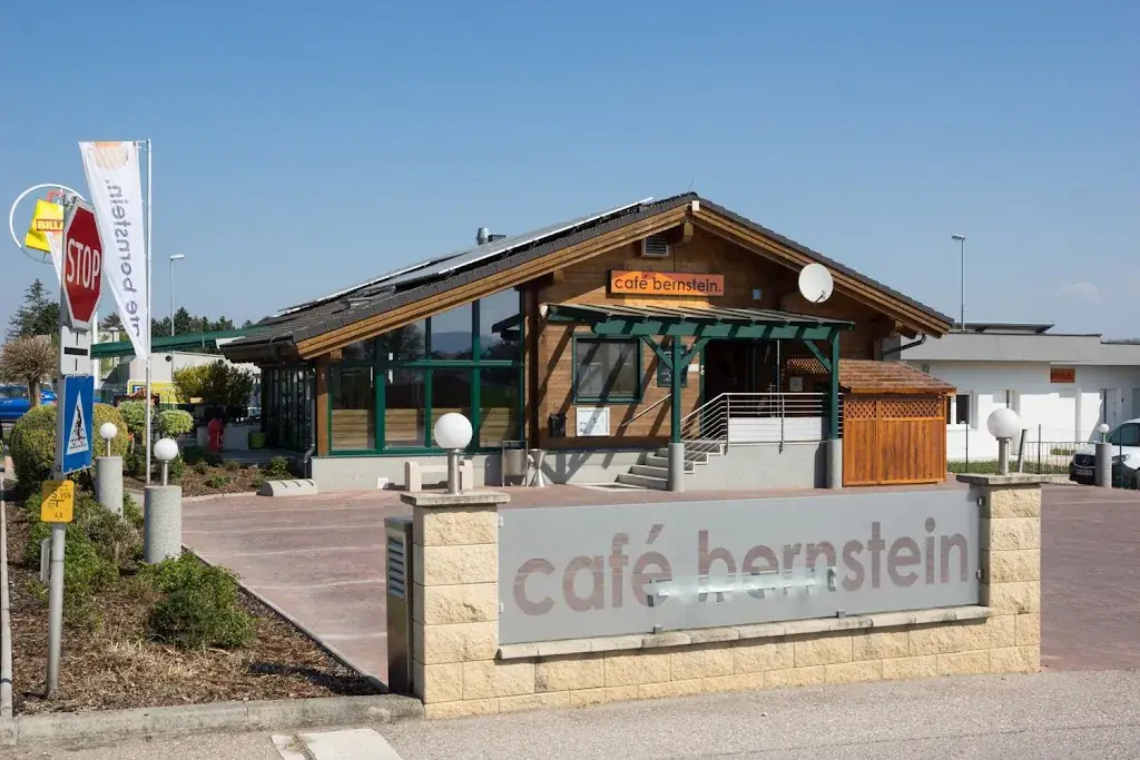 café bernstein & gästehaus, H. Fritz_Marchegg_slider_image_3