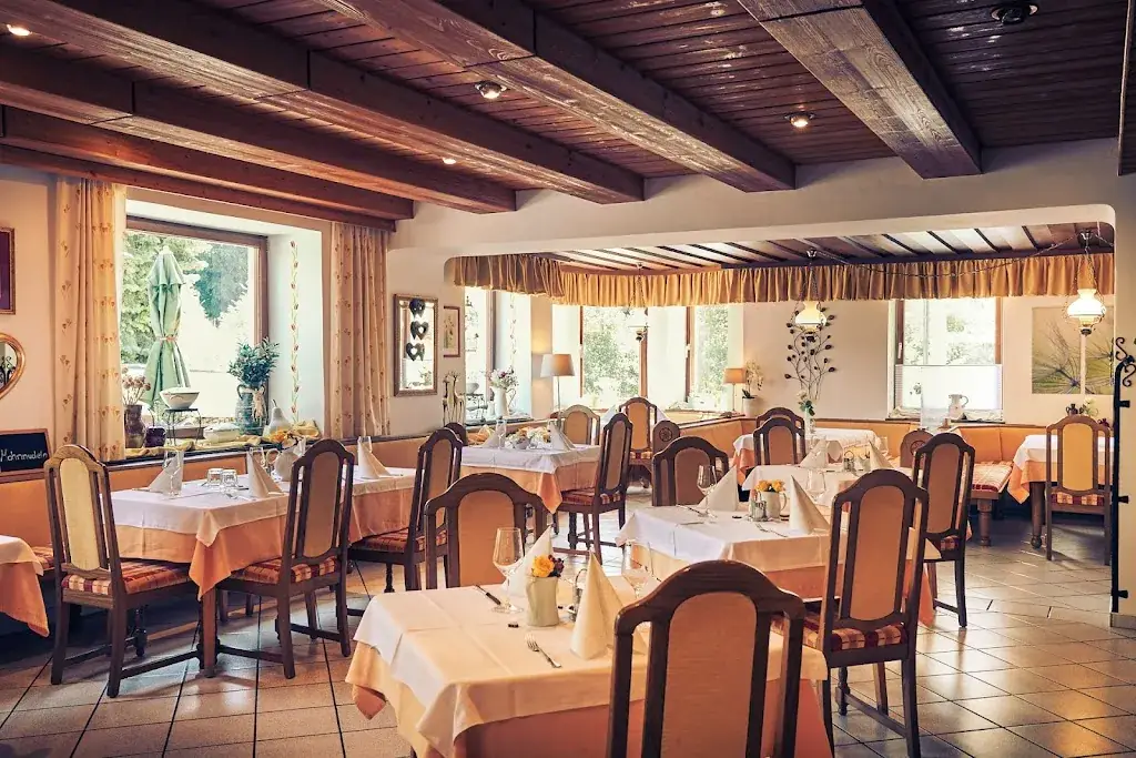 Gasthaus Mühlberghof restaurant in Maria Laach am Jauerling