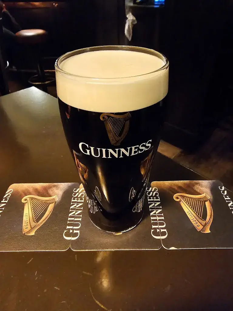 Martin St_Cafe Pub H3_Bad Sauerbrunn_avis