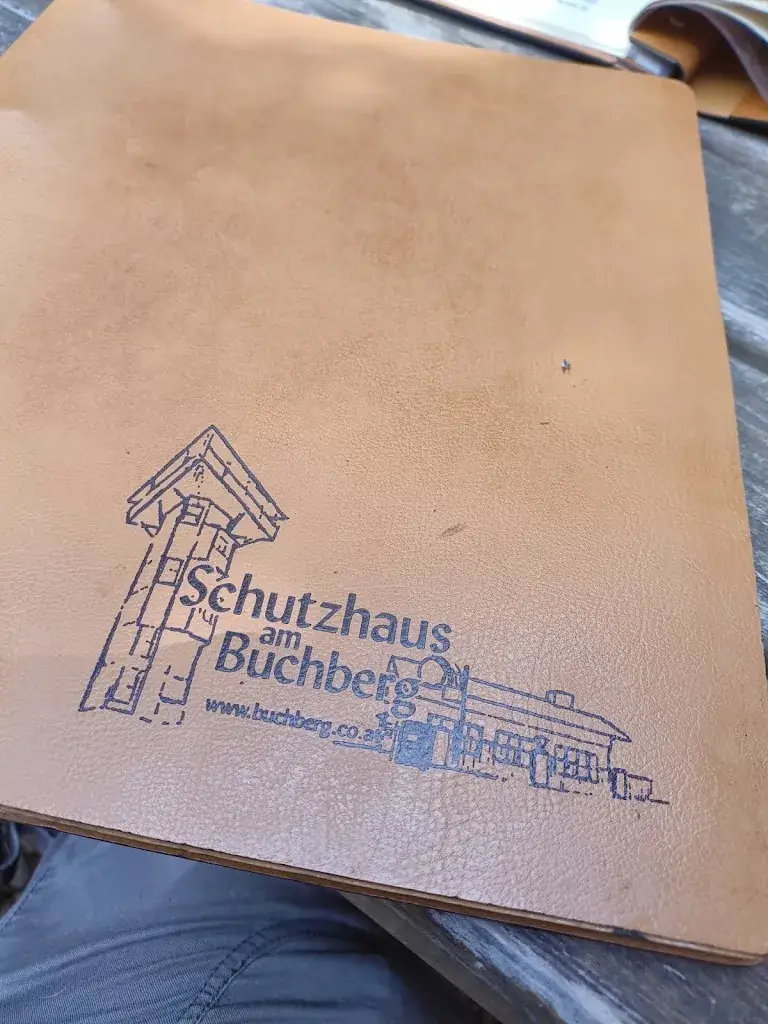 Gregor Letofsky_Schutzhaus am Buchberg_Maria-Anzbach_recensione