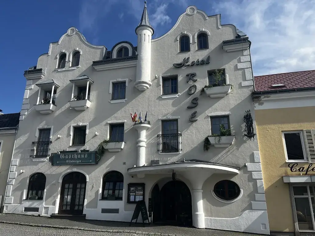 HOTEL ROSE restaurant à Maria Taferl