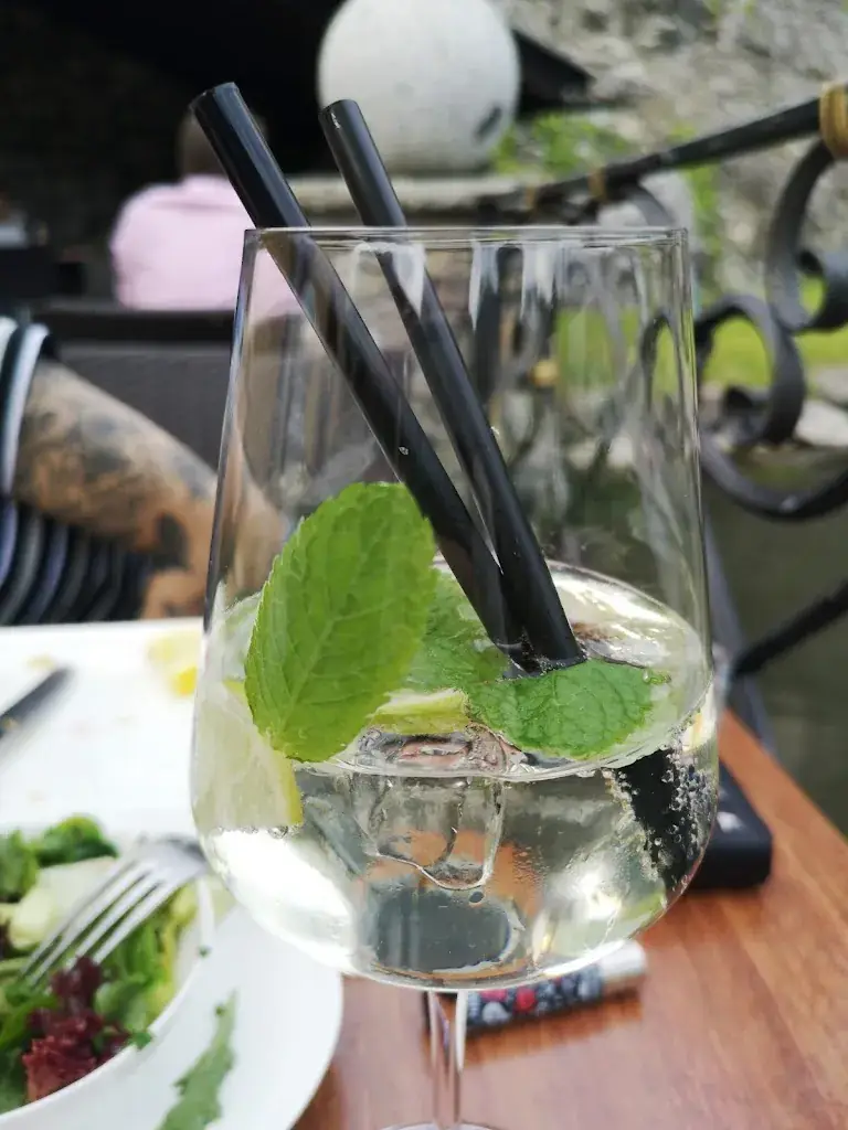 Menu_Gut Matzen Cafe Restaurant Bar_Matzen_immagine_6