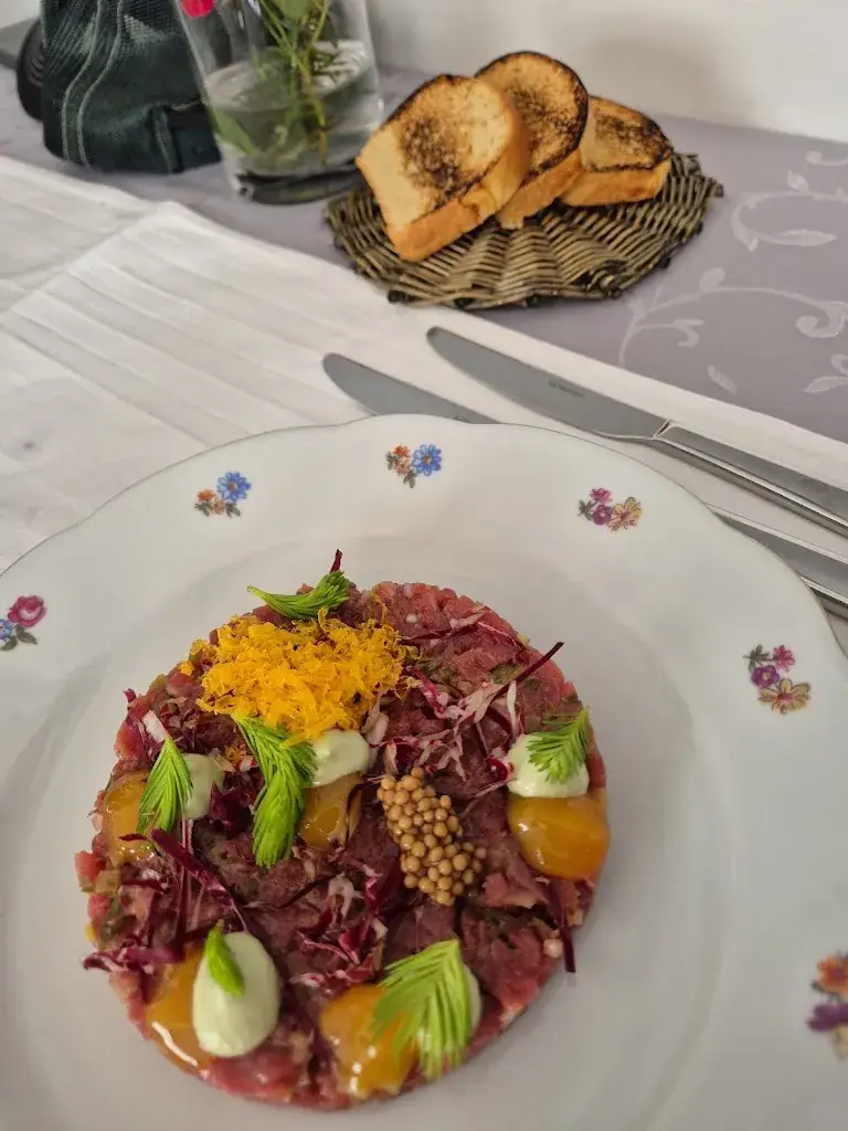 Eva Lichtblau-Eder_Gasthaus Fuchs_Kaisersdorf_review