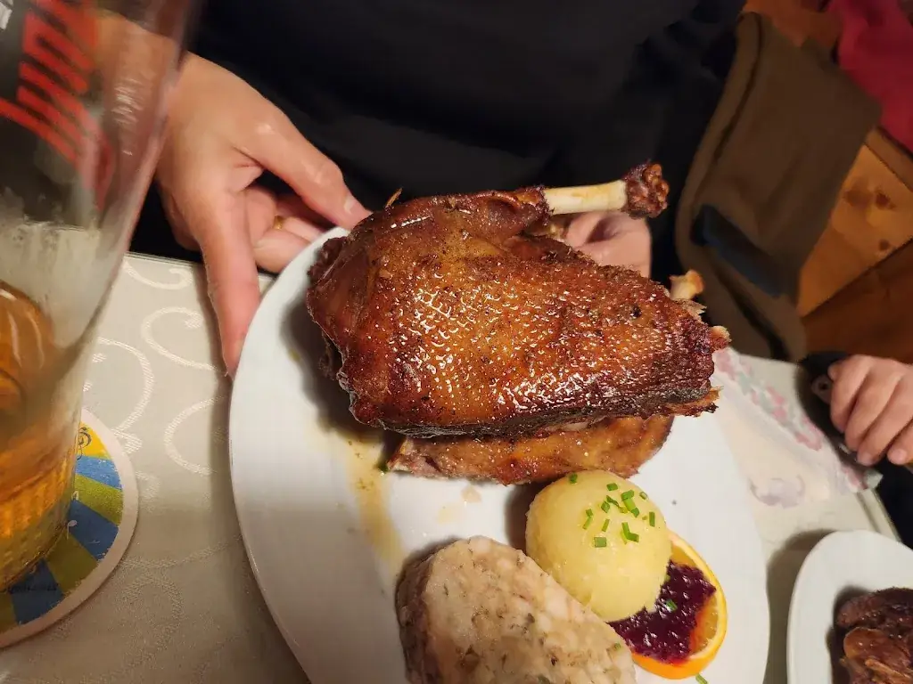 ROBERT GRIMUS_Gasthaus zur goldenen Kette_Mannswörth_review