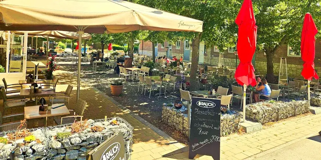 Felmayers Gastwirtschaft_Mannswörth_slider_image_1