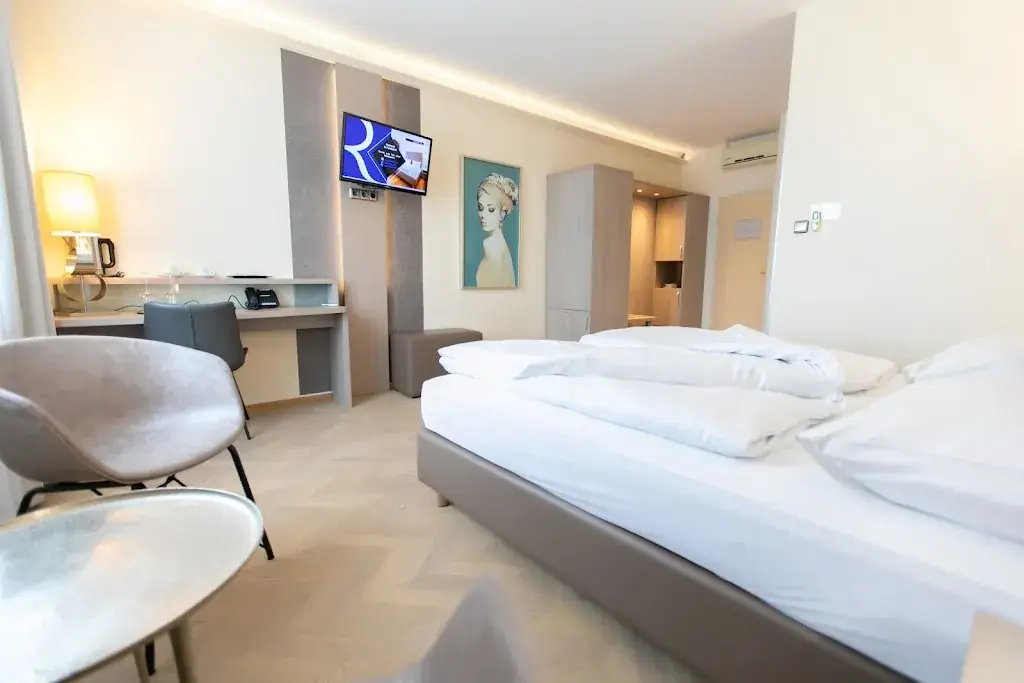 Das Reinisch Hotel - near Vienna Airport restaurant in Mannswörth