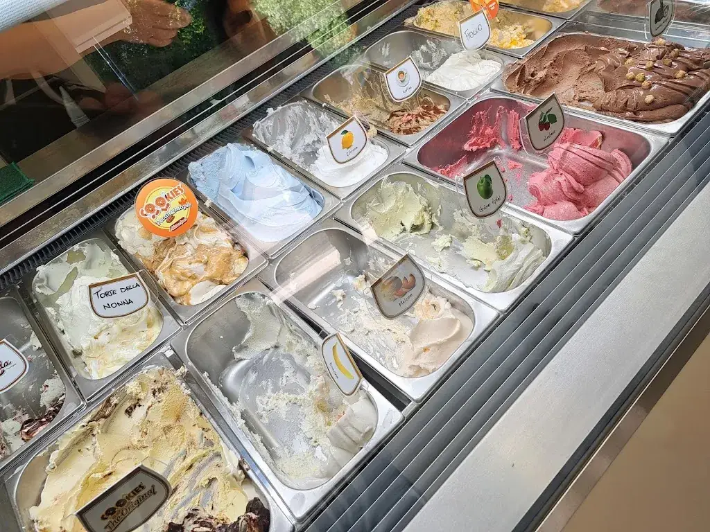 Aime Anette_Eissalon Fjoli_Markt Piesting_review