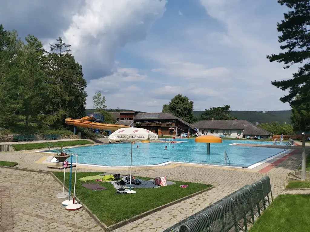 Waldbad der Gemeinde Markt Piesting_Markt Piesting_slider_image_3