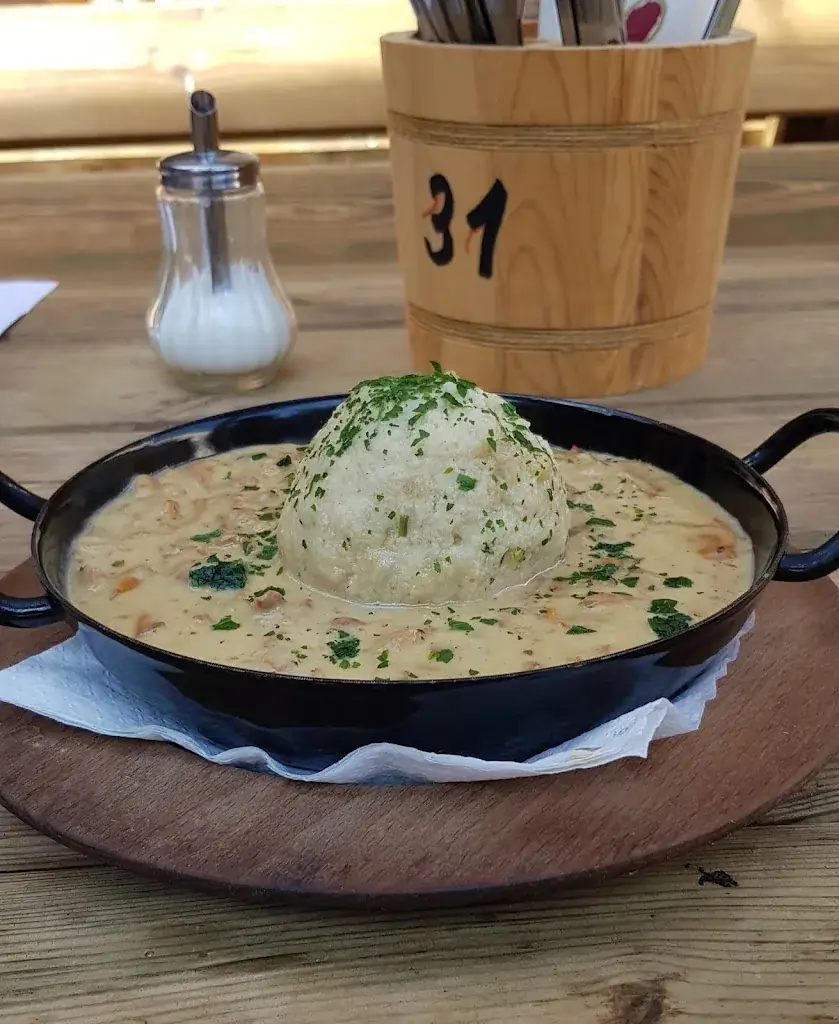 Restaurant Schmankerl_Markt Piesting_slider_image_1