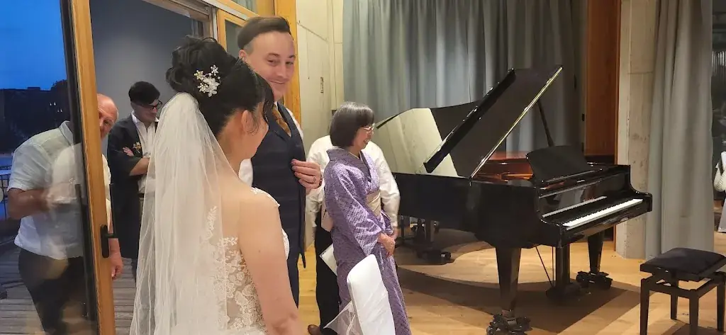 Gerfried Fleck_Liszt am Bach - Restaurant - Weinbar - Cafe_Kaisersdorf_review