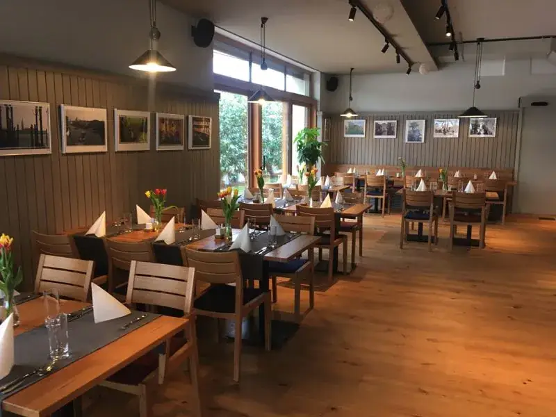 Liszt am Bach - Restaurant - Weinbar - Cafe_Kaisersdorf_slider_image_1