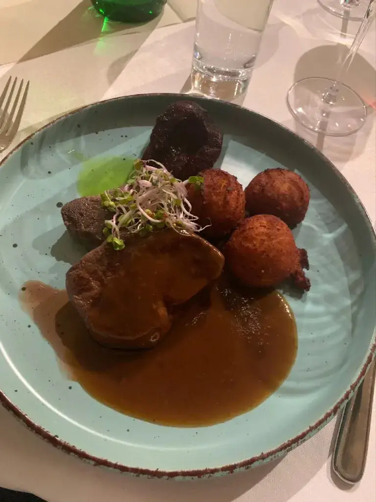 Liszt am Bach - Restaurant - Weinbar - Cafe_Kaisersdorf_slider_image_2