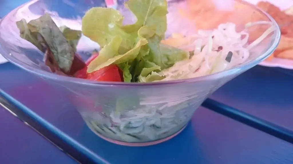 Lucia Deutschová_Strandbuffet am Erlaufsee_Mitterbach am Erlaufsee_recensione