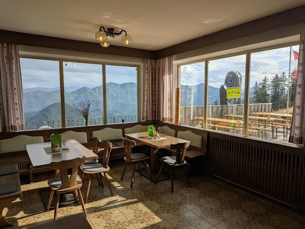 Martin Miedler_Zum Bäreneck_Mitterbach am Erlaufsee_avis