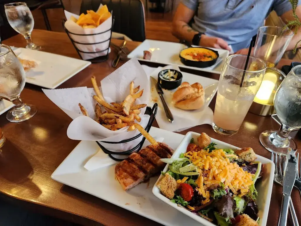 Liliana Orozco_The Sycamore at Stonebridge_Martinsberg_recensione