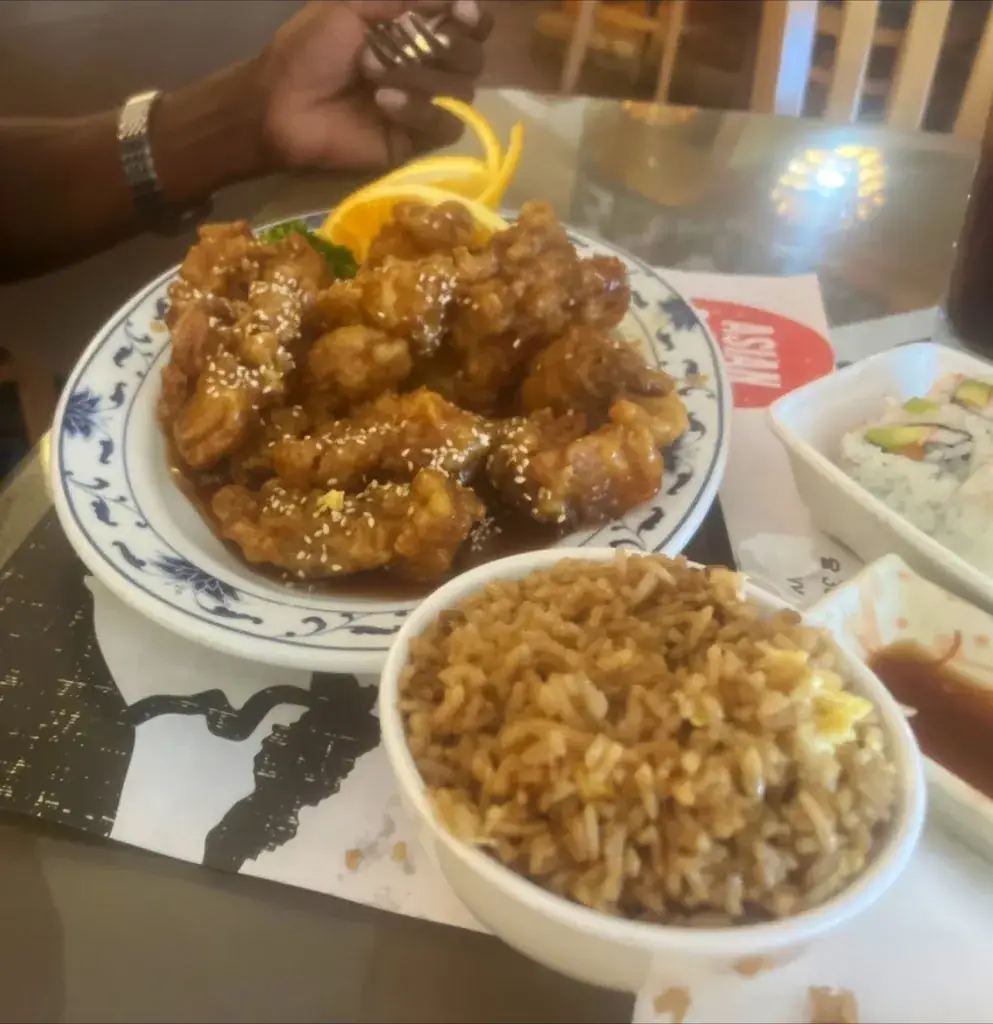 Sara Bellum_Asian Garden Martinsburg_Martinsberg_avis