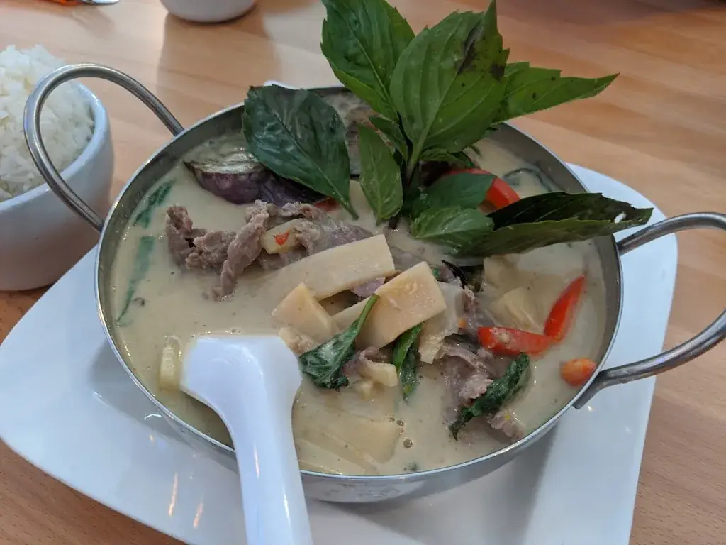 Finn Thai Restaurant & Bar_Martinsberg_slider_image_2