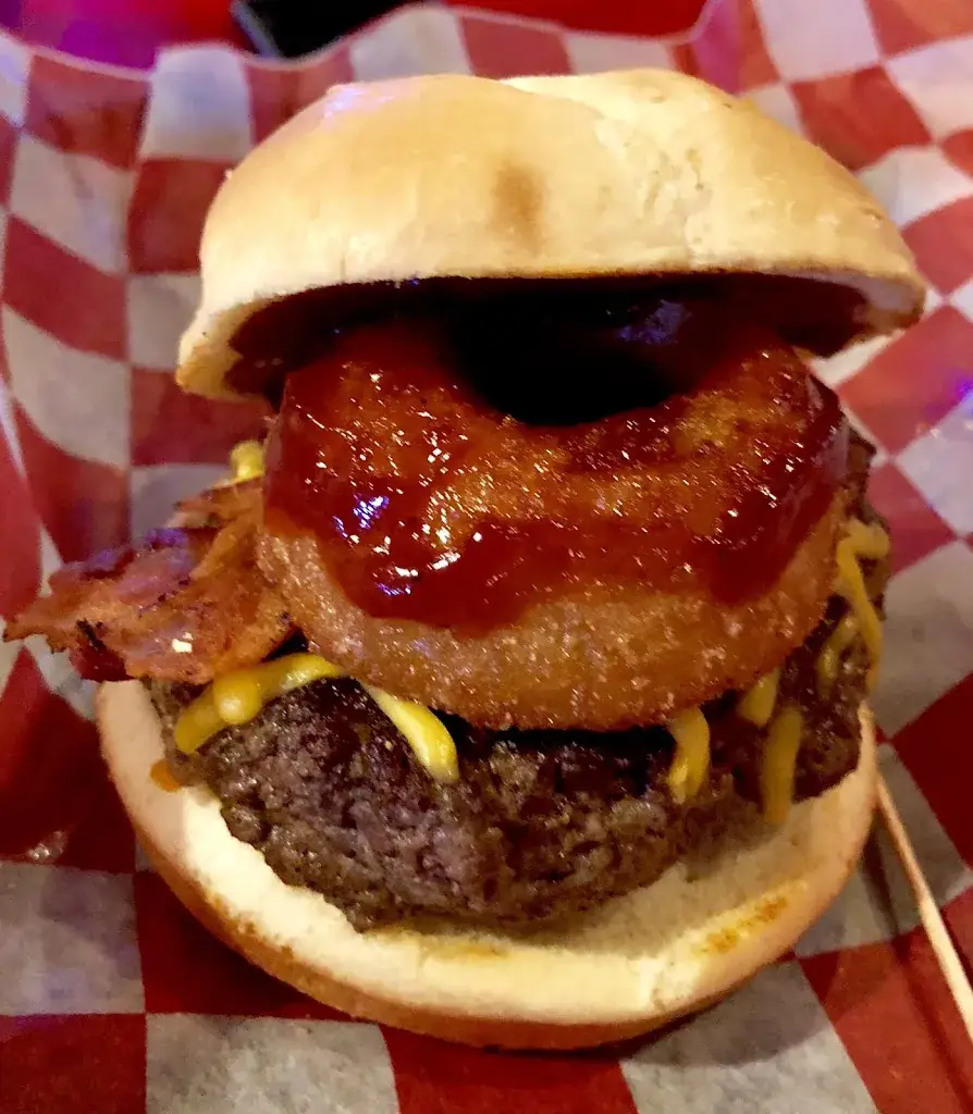 Menu_Ladder House Bar & Grill Inc_Martinsberg_image_7