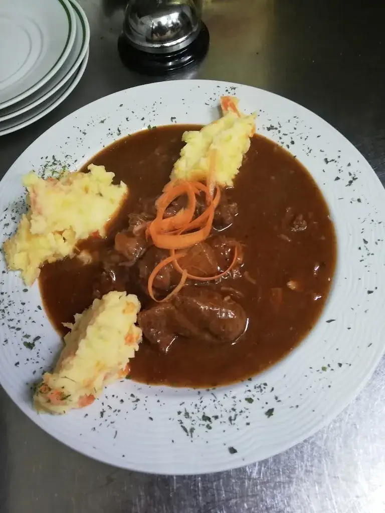 Gasthaus MO.JI.TO_Moosbrunn_slider_image_3