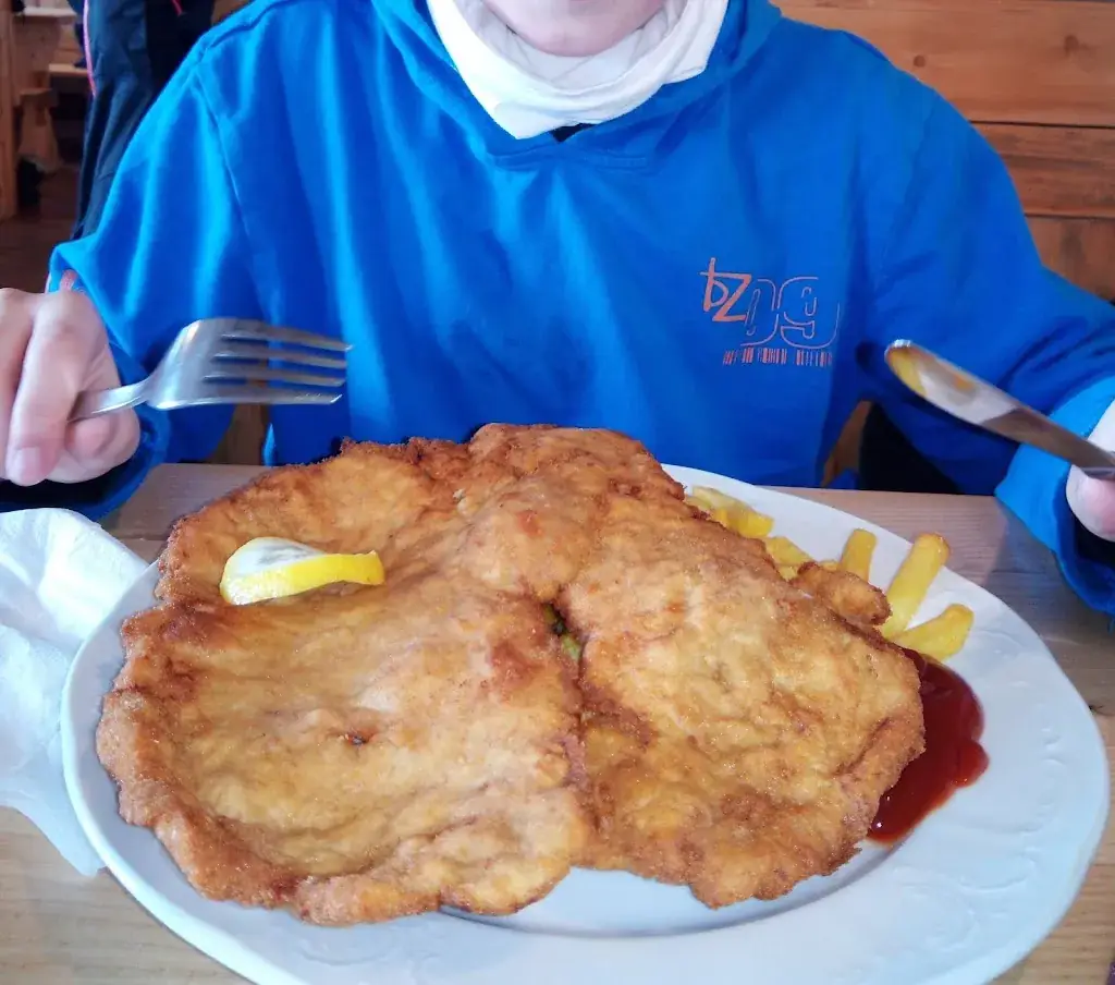 Imr Tusk_Alpengasthof Fernblick Fam Pölzelbauer_Mönichkirchen_reseña