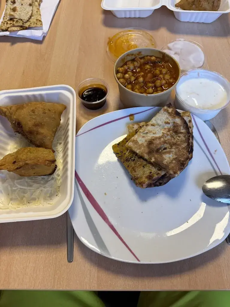 Working DadKG_Royal Panjab_Möllersdorf_review