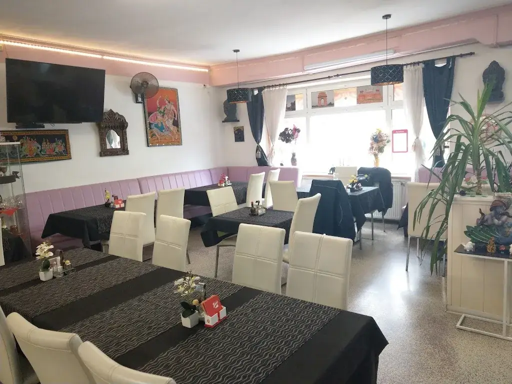 Charles Richard Manchester_The Taste of India_Möllersdorf_review