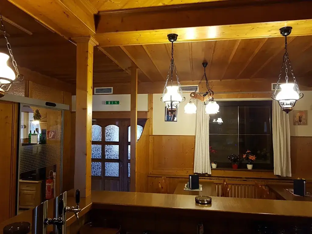 Heuriger Feichtinger ristorante a Möllersdorf