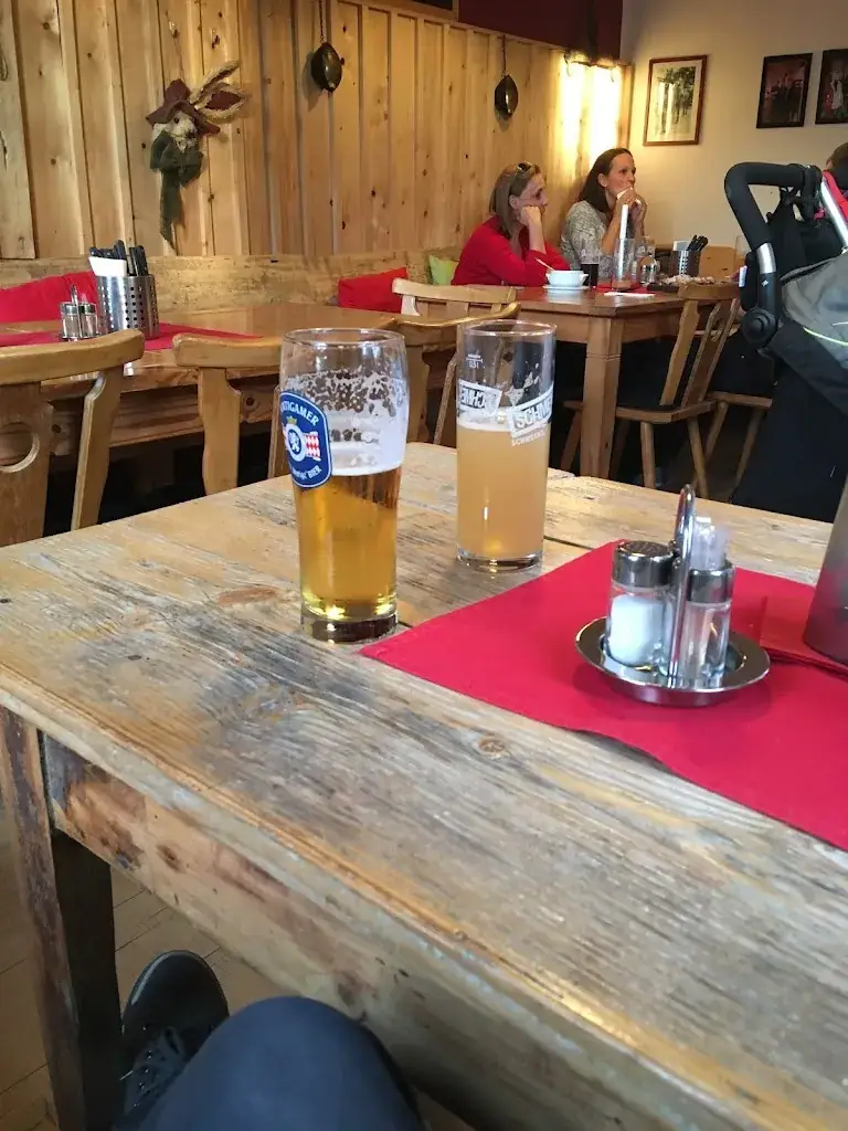 Mistastrida_Lutschburger Stub`n - Heuriger Restaurant_Kaisersdorf_review