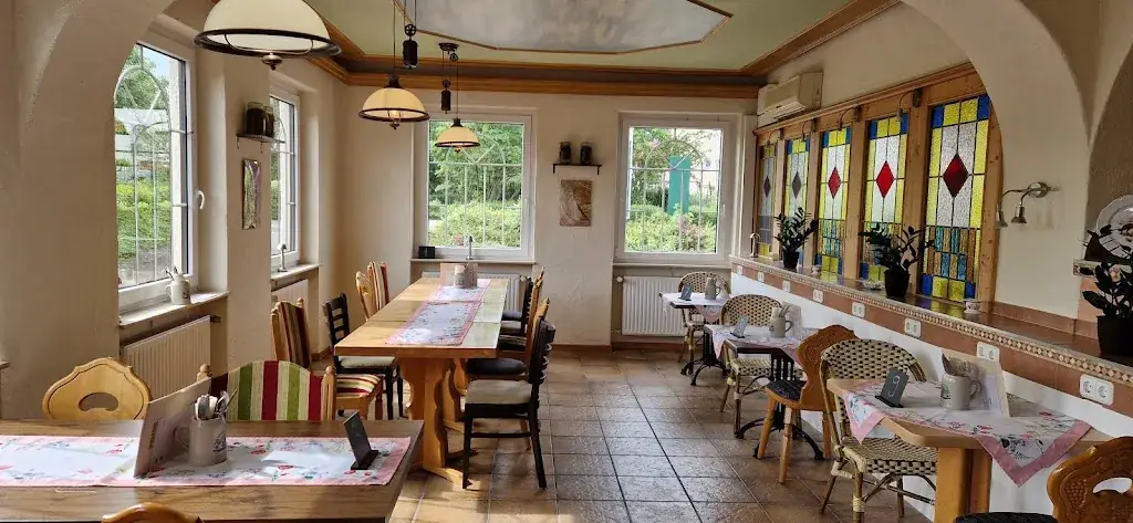 Die Bühne -Taste the Palz ristorante a Miesenbach