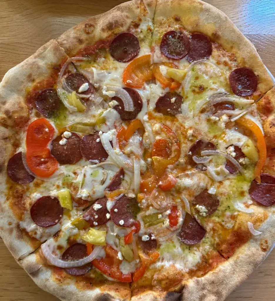 Reinhold Schrader II_Am Seewoog Holzofen Pizzeria_Miesenbach_recensione