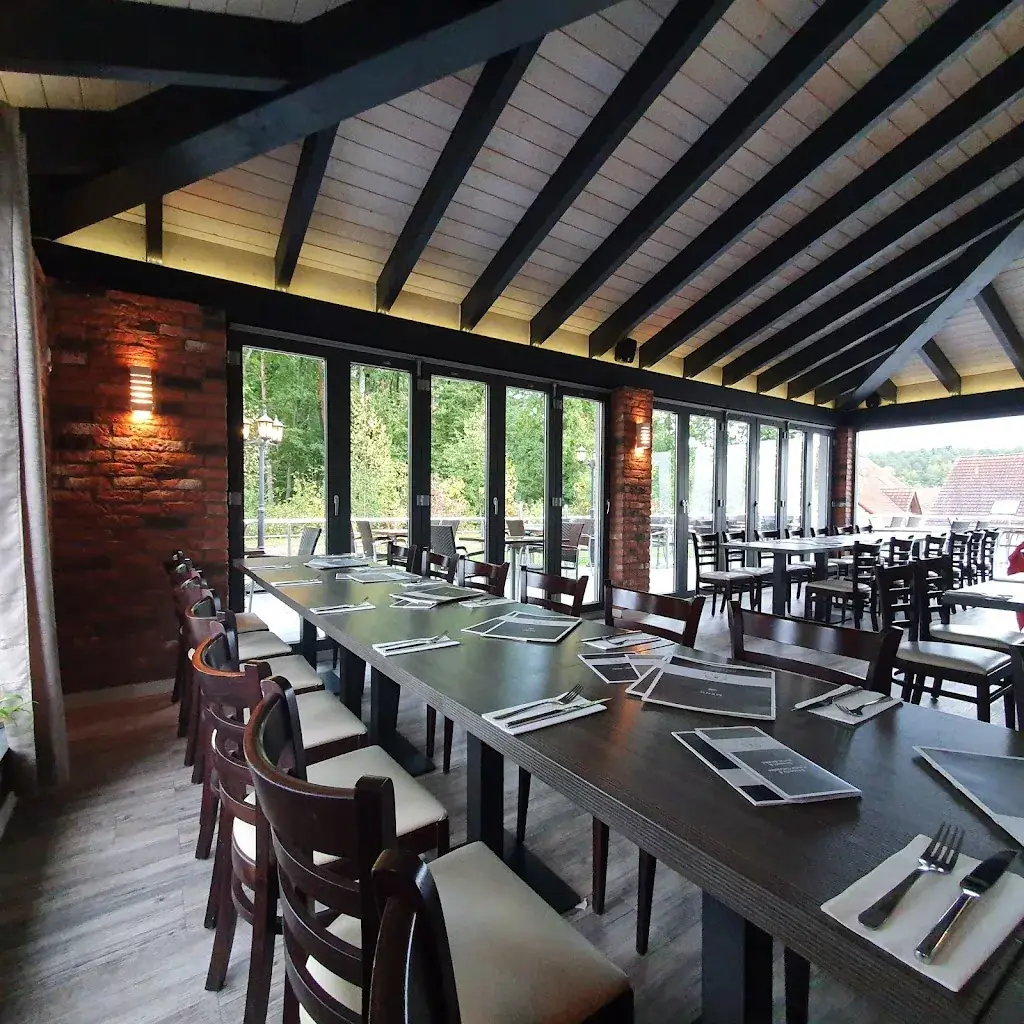 Am Seewoog Holzofen Pizzeria_Miesenbach_slider_image_1