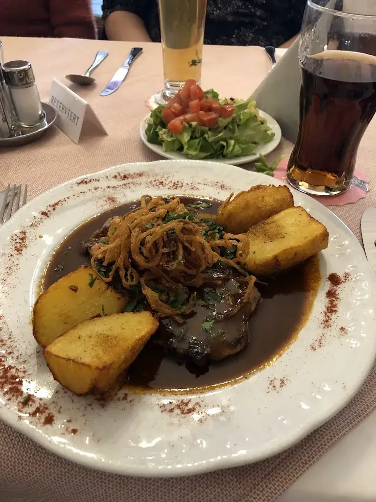 Gasthaus zum Schwarzen Adler_Neumarkt an der Ybbs_slider_image_2