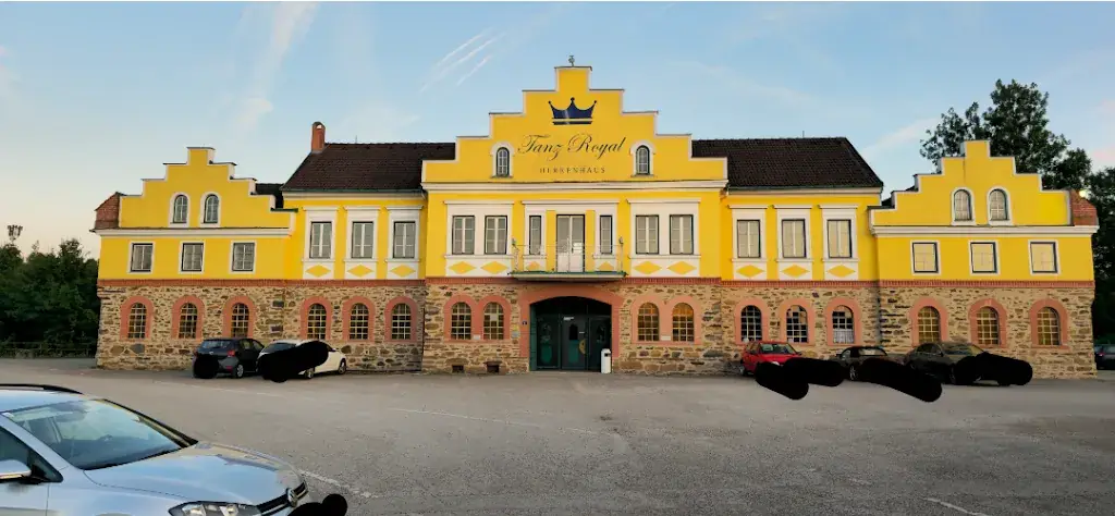 Tanz Royal - Herrenhaus_Neumarkt an der Ybbs_slider_image_2
