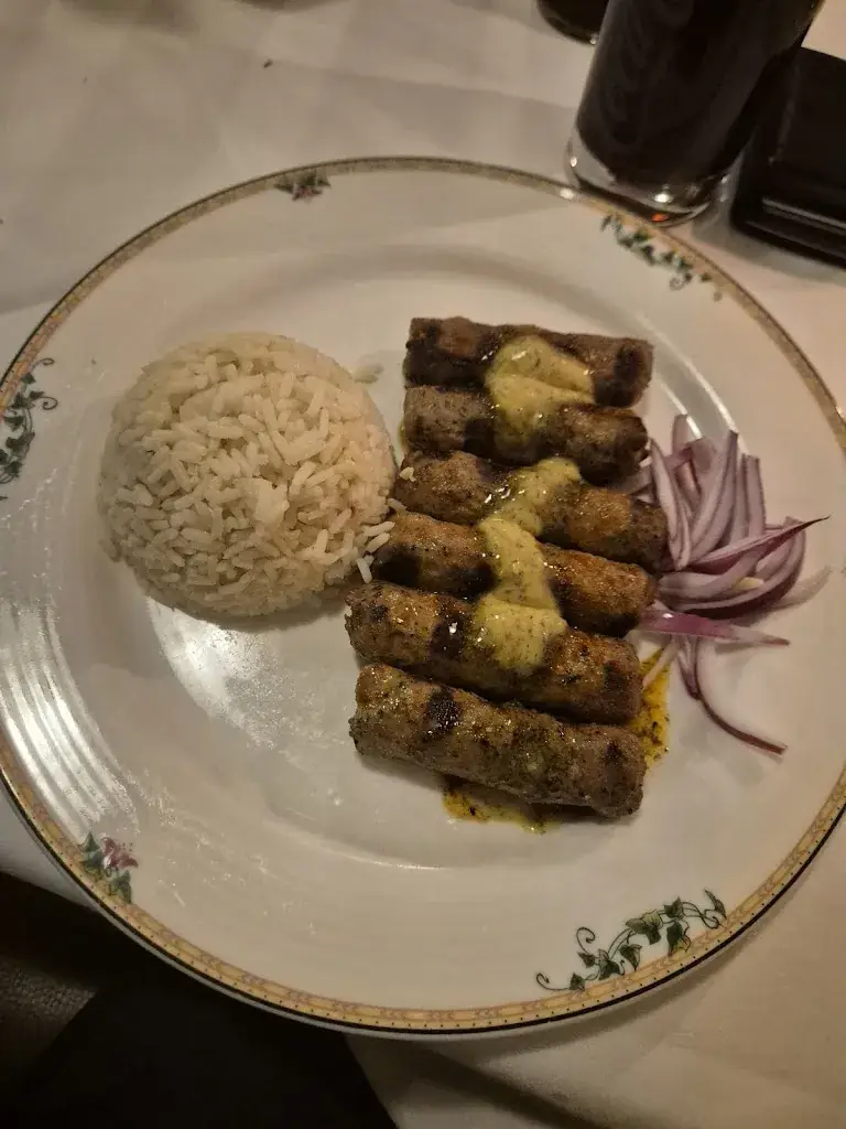 Nina Schmidt_Restaurant Parthenon_Neunkirchen_avis