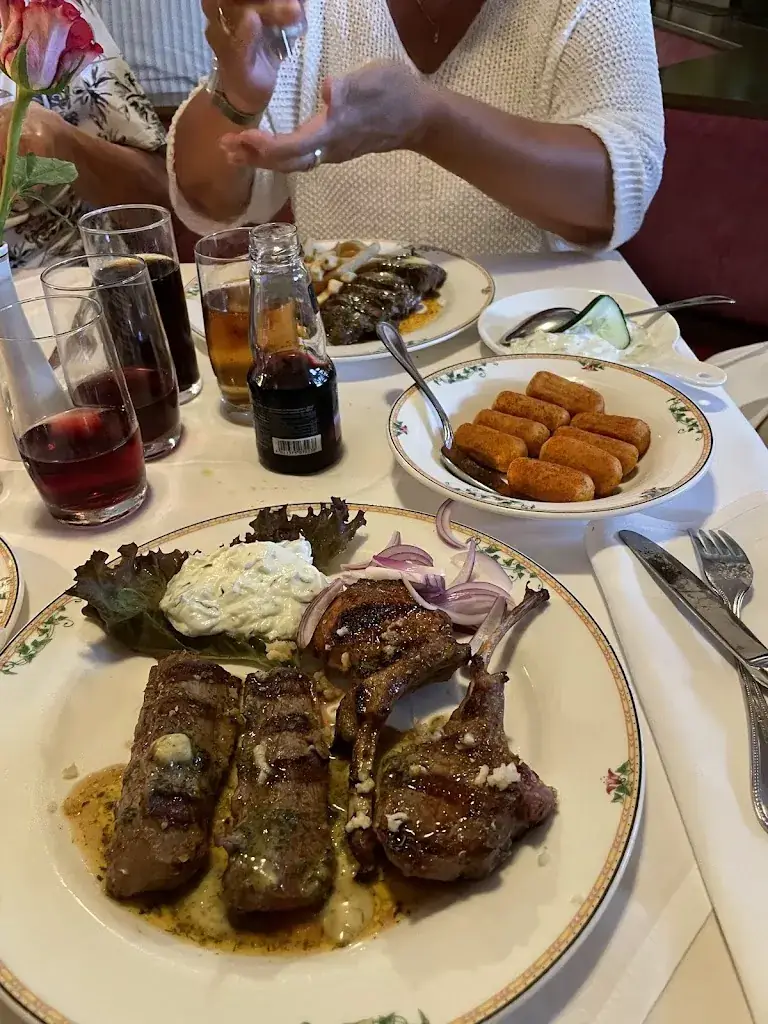 Restaurant Parthenon_Neunkirchen_slider_image_3