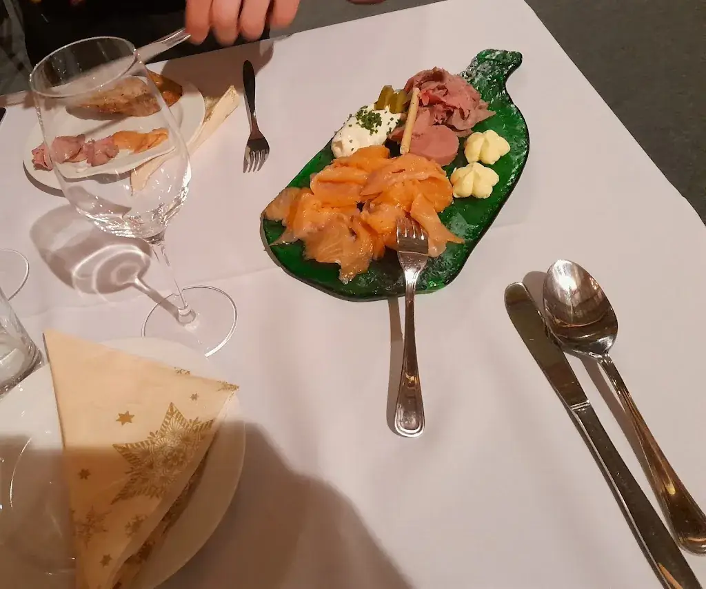 Landgasthaus BURMÜHLE restaurant à Oberndorf an der Melk