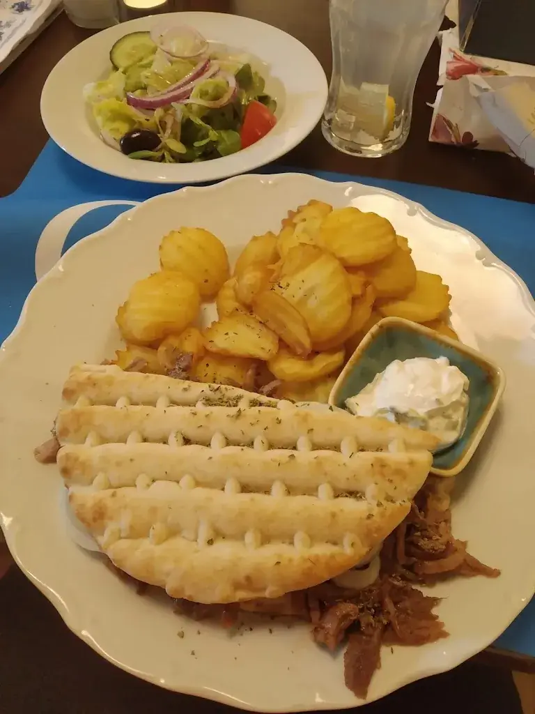 Menu_Nostos Greek Mediterranean Restaurant_Mistelbach_image_6