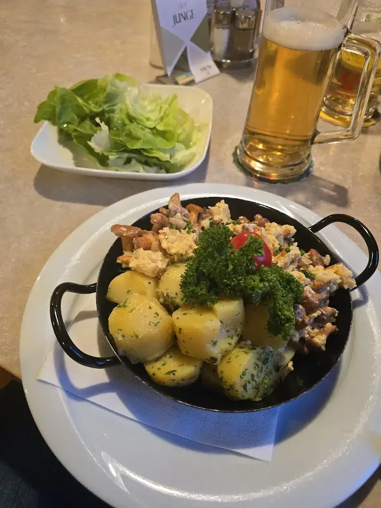 Konrad P._Gasthaus zum Schillingwirt_Mistelbach_review