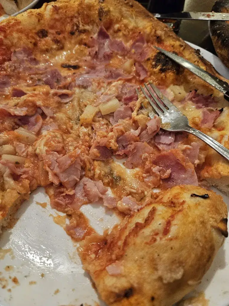 Stefan Urlaub_Paasdorfer Alm_Mistelbach_review