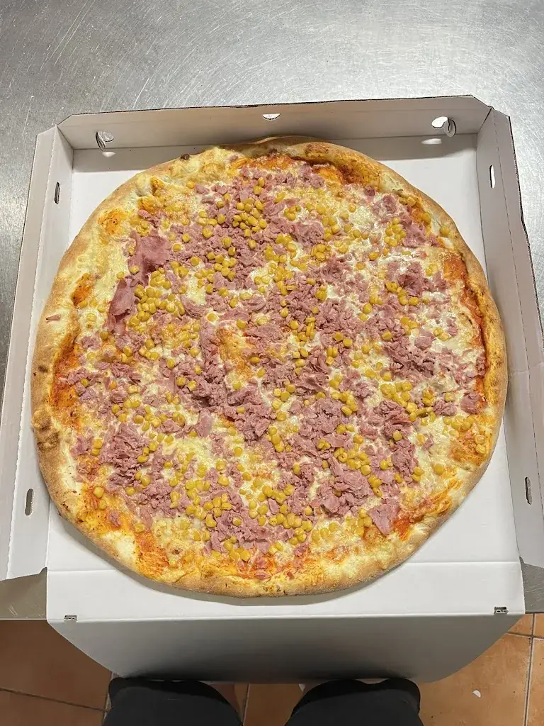 Pizzeria Giovanni_Mistelbach_slider_image_3