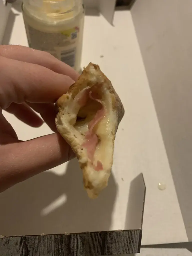 Menu_Pizza-Service-Hollywood_Mistelbach_image_7