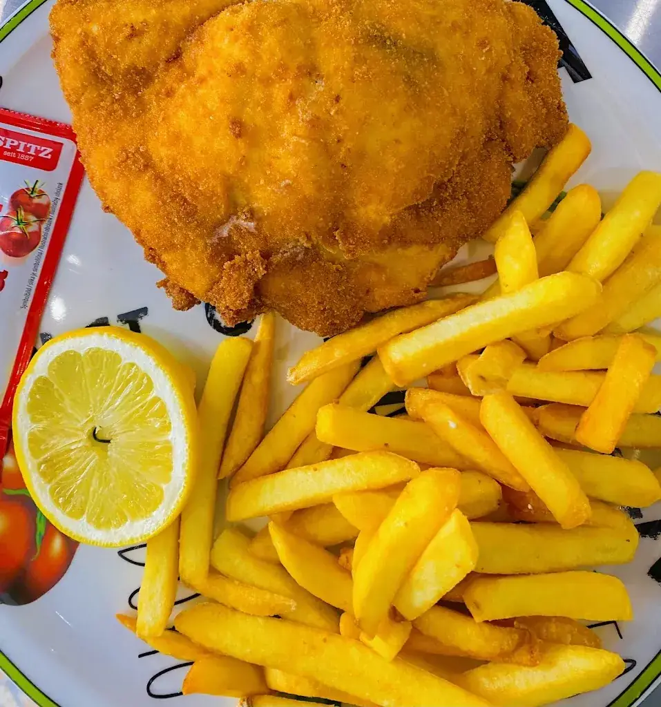 Pizza-Service-Hollywood_Mistelbach_slider_image_2