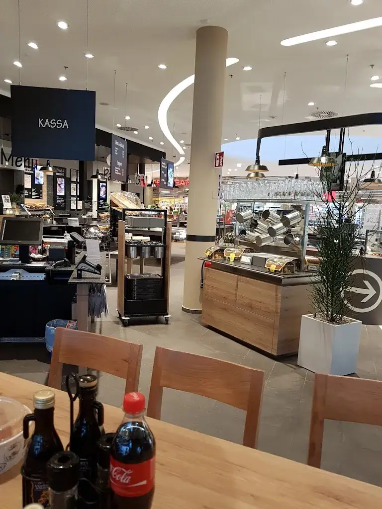 Walter Koricansky_INTERSPAR-Restaurant_Mistelbach_Bewertung