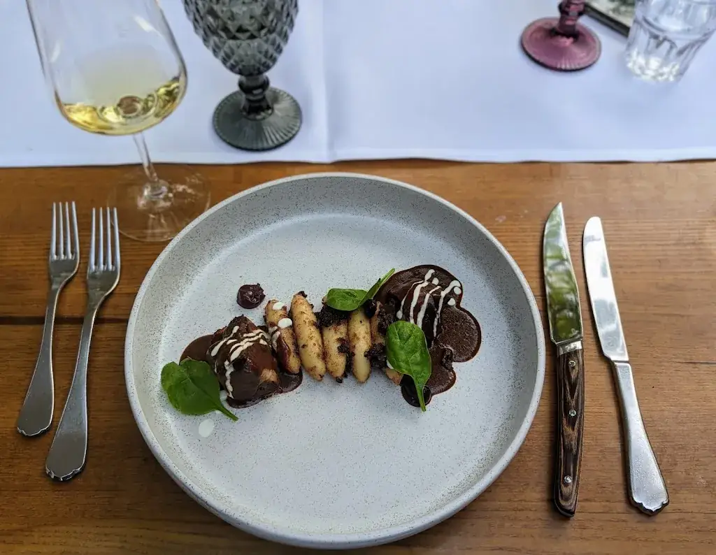 Das Stadtgasthaus am Nyikospark_Neusiedl_slider_image_3