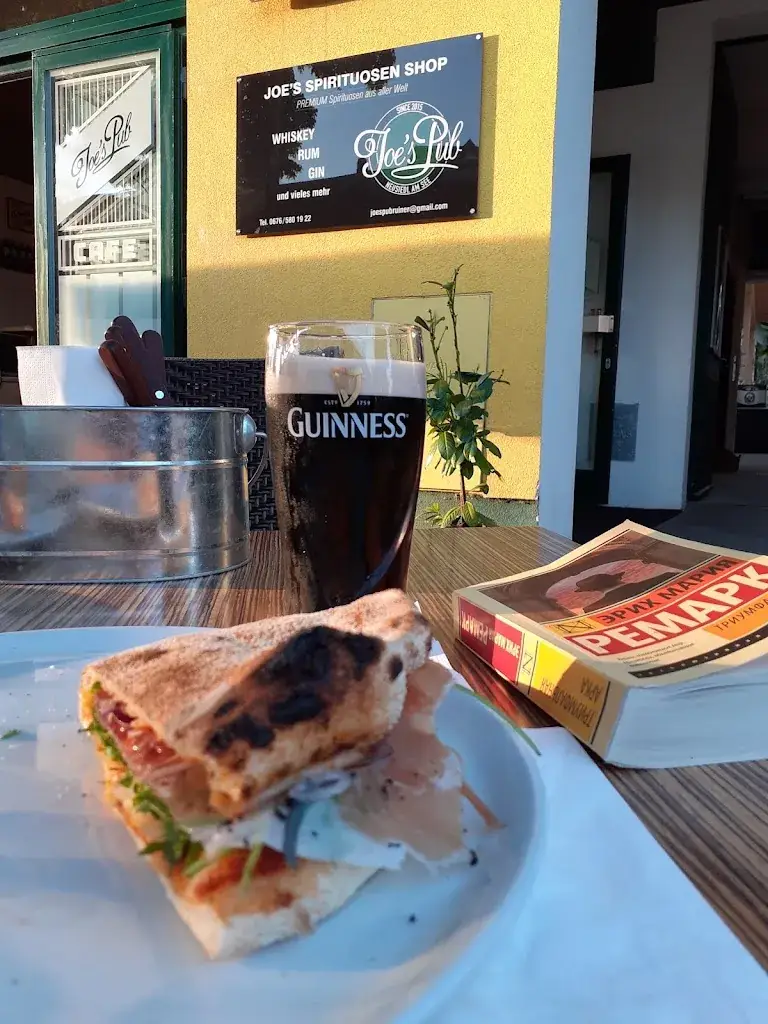 Дмитрий Владимирович_Joe's Pub_Neusiedl_review